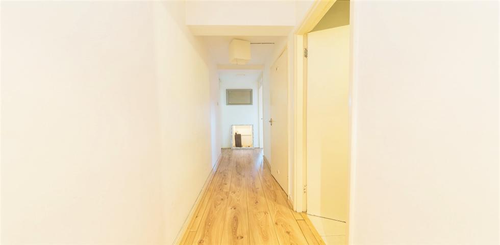 			HEATING and HOT WATER INCLUDED, 2 Bedroom, 1 bath, 1 reception Maisonette			 Tavistock Crescent, Ladbroke Grove/Notting Hill